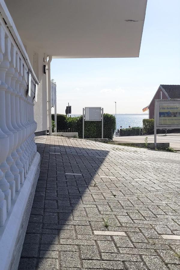 Grosse Penthouse Ferienwohnung Mit Meerblick, Sonnenterrasse & Luxusbad Von "Momentic" 希尔克道夫 外观 照片