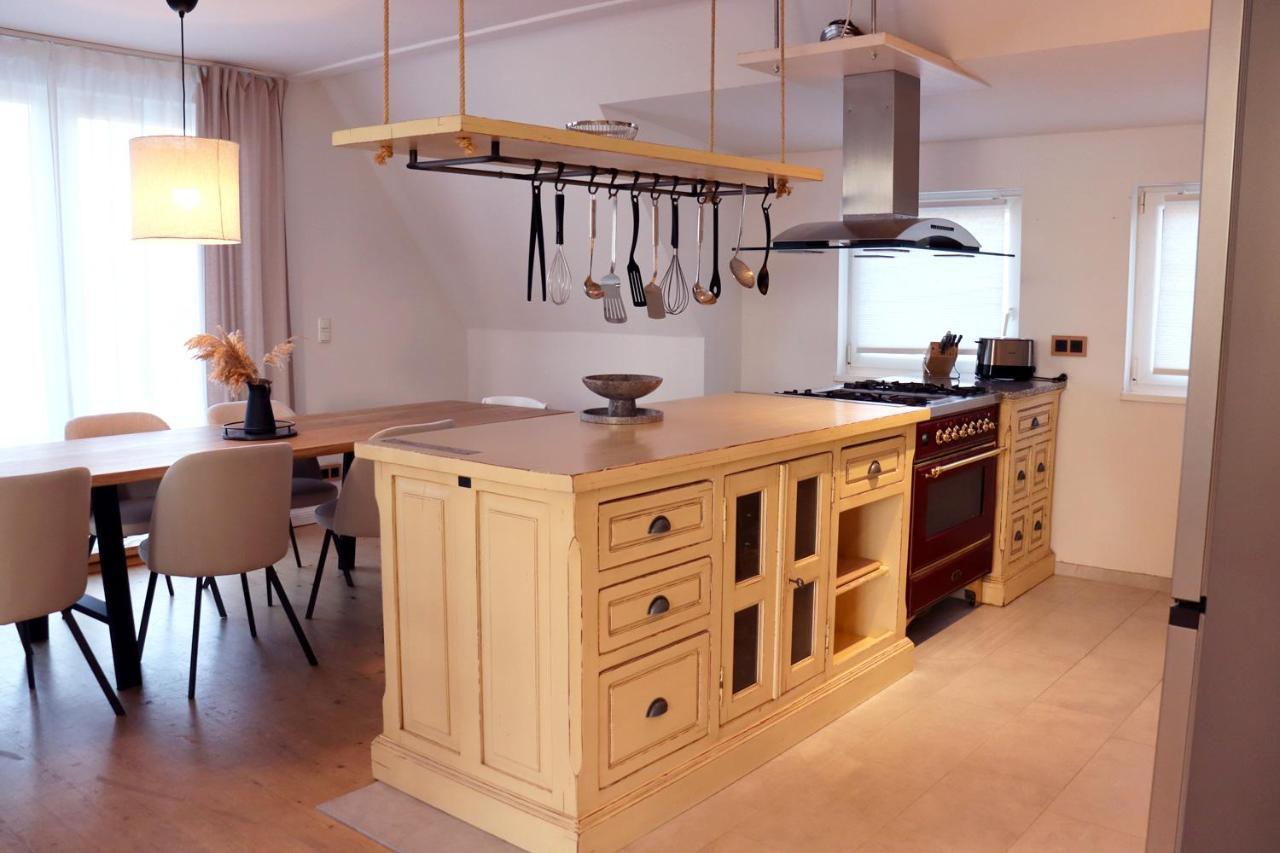 Grosse Penthouse Ferienwohnung Mit Meerblick, Sonnenterrasse & Luxusbad Von "Momentic" 希尔克道夫 外观 照片