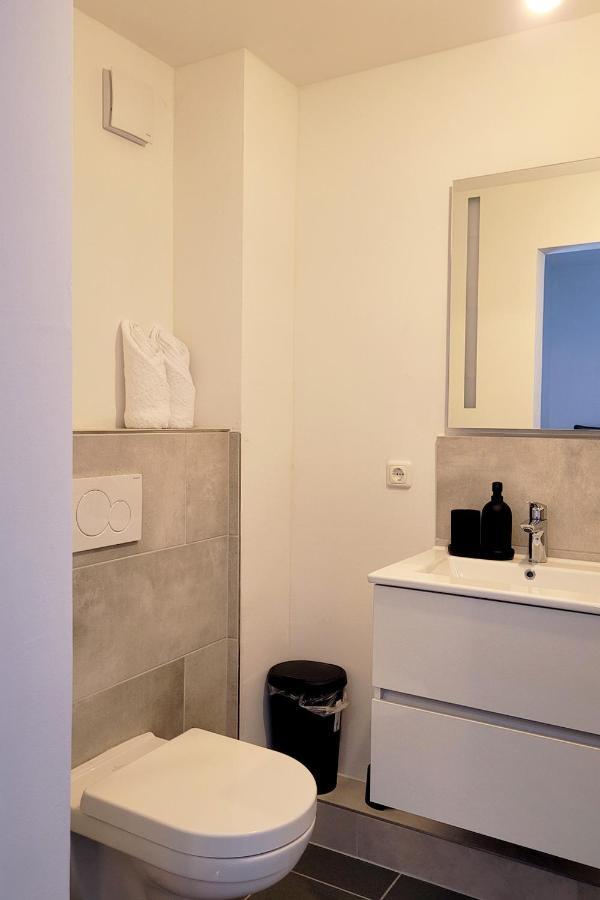 Grosse Penthouse Ferienwohnung Mit Meerblick, Sonnenterrasse & Luxusbad Von "Momentic" 希尔克道夫 外观 照片